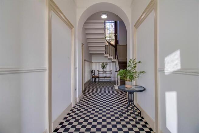 2 bed Penthouse for sale Image 12