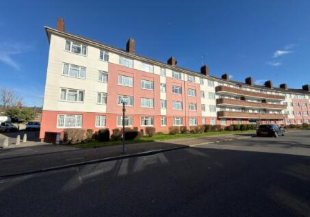 Flat 22 Hugh Gaitskell House, Butler Road, Harlesden, London, NW10 9RT