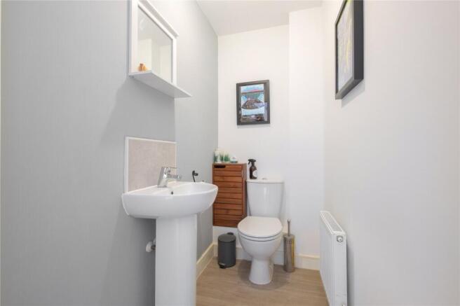 3 bed Semi-Detached for sale Image 7