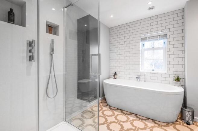 Family bathroom