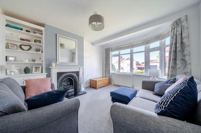 1471306-8-6a3ba24...