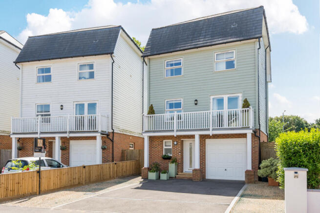 Hengist Drive, Aylesford, ME20 photo 4