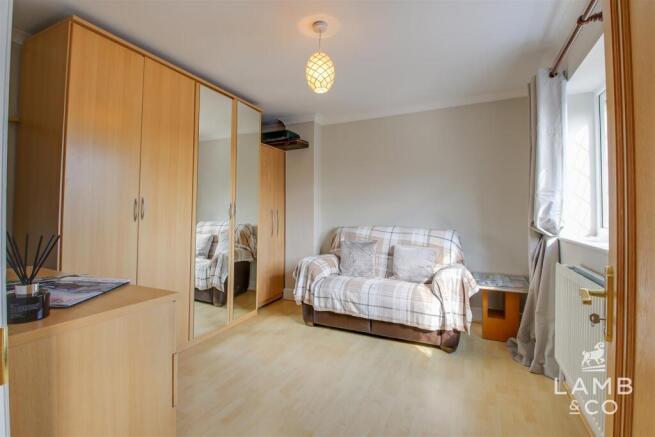 BEDROOM FIVE