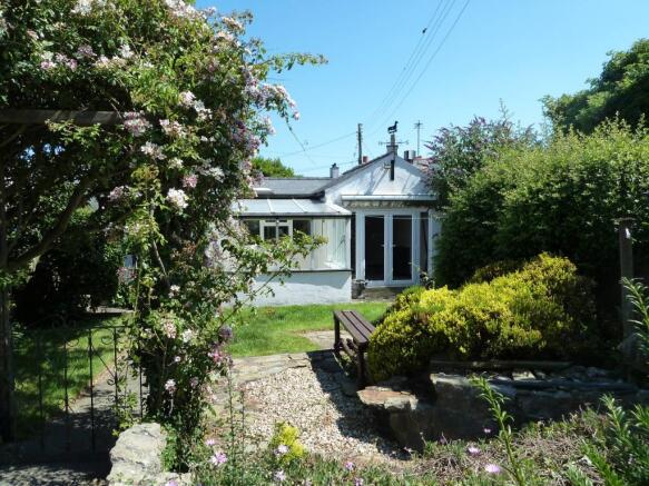 Attractive garden