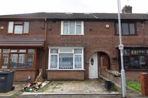 Connaught Road, Luton