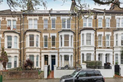 Saltram Crescent, London, W9