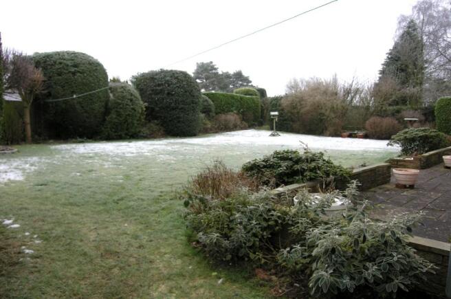 GARDEN VIEW 1