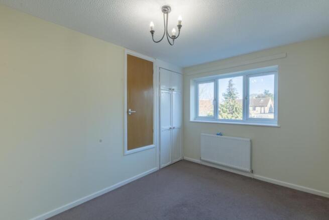 28 Longs Drive (5)