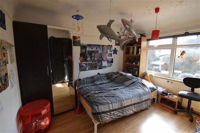 Photo 18