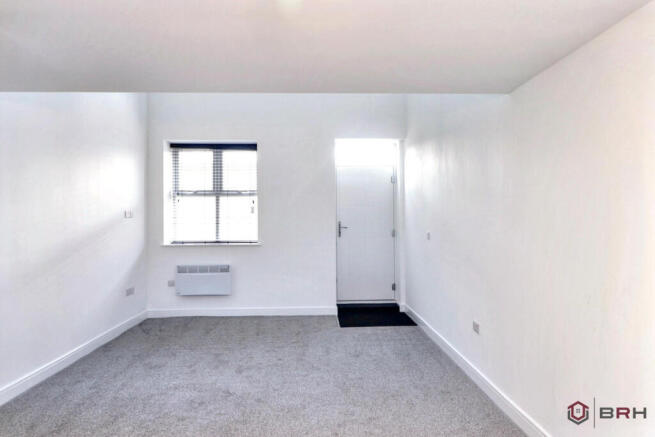 23 bed Block of Apartments for sale Image 6