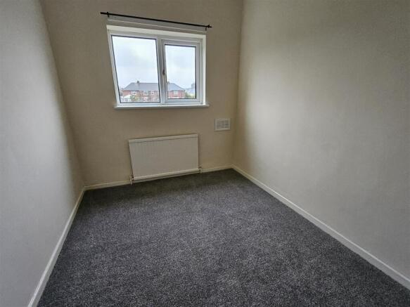 2 bed Terraced for sale Image 4