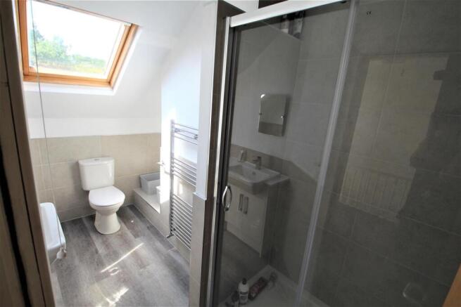 Top Floor Bathroom.J