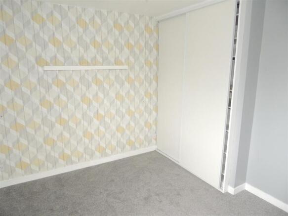 Bedroom 1 (rear)
