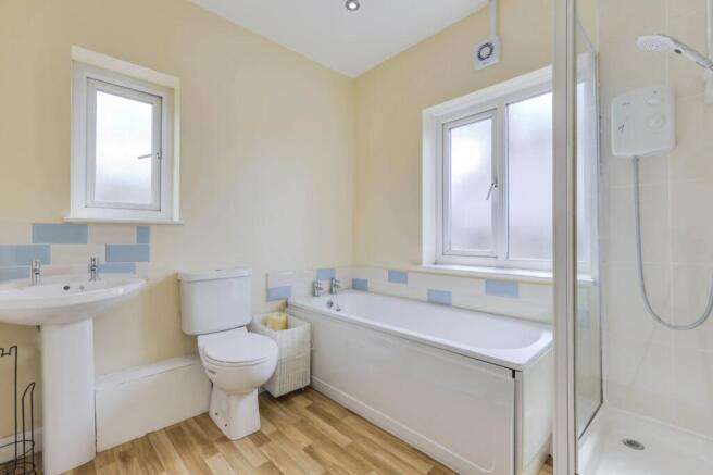 2 bed Semi-Detached for sale Image 12