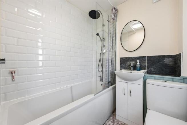 Bathroom - bath and shower.jpg