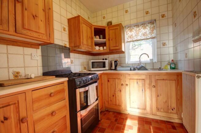 3 bed Detached for sale Image 8