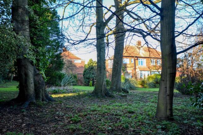 5.Albyn Gardens24.jp