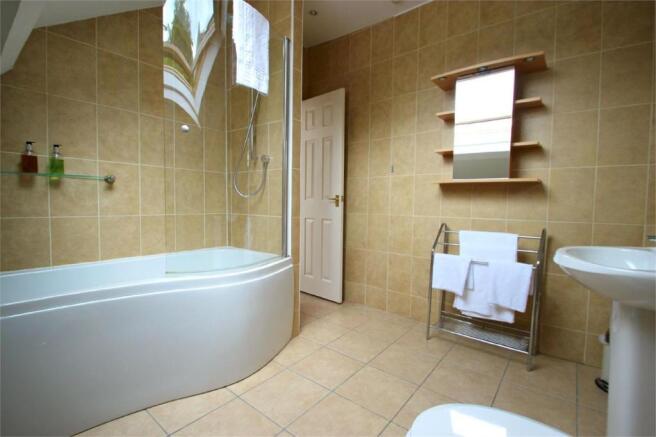 Photo 11