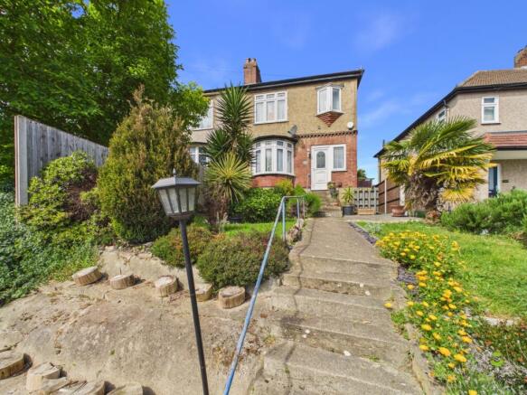 Presented by Kevin at EweMove Abbey Wood and Belve