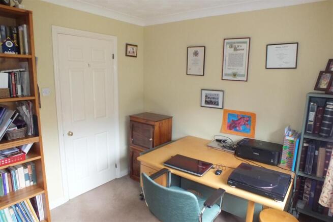 Dining Room.JPG