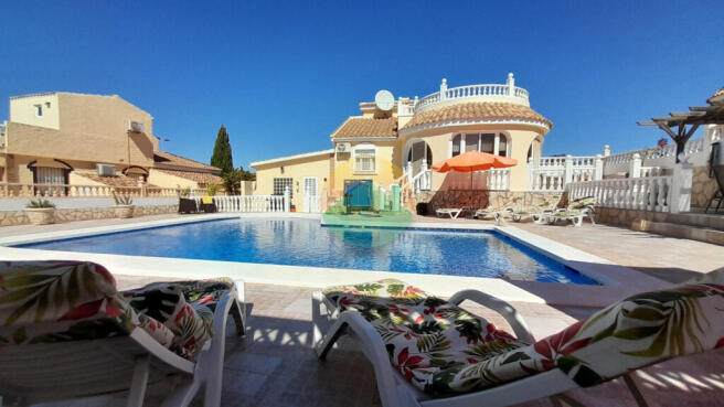 3 Bedroom Detached For sale-NEB657i-1