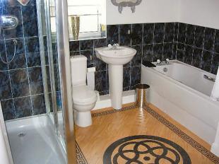 En - Suite