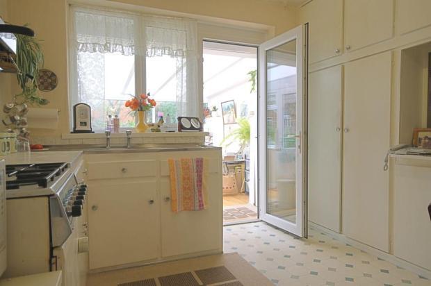 Kitchen 2