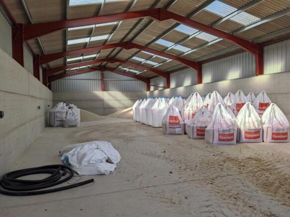 PXL_20250905_095057097