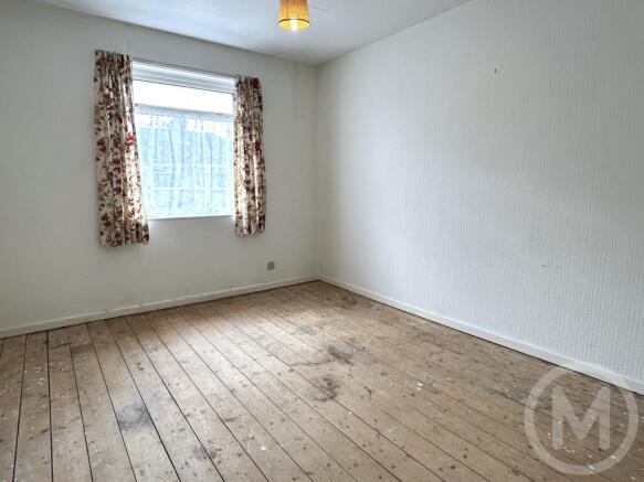Loxley Place East, Whiteholme photo 4