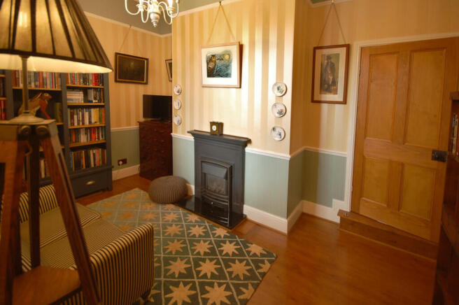 Photo 10