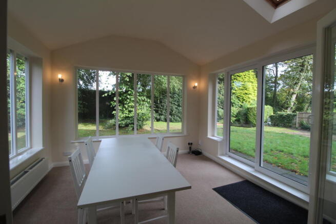 J Garden Room.JPG
