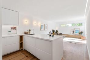 16, Adeney Close, London W6 8ES