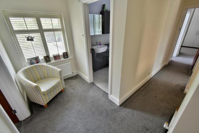 Bedroom & en-suite