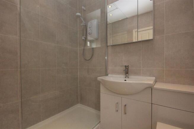 Bathroom.JPG