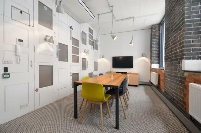 PBMeetingRoomHanbury04.jpg