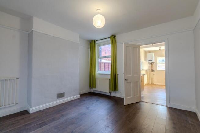 3 bed Terraced for sale Image 3