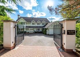 53 Orchard House, Perton Road, Wolverhampton WV6 8DE