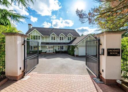 Orchard House, 53 Perton Road, Wightwick, Wolverhampton, WV6 8DE