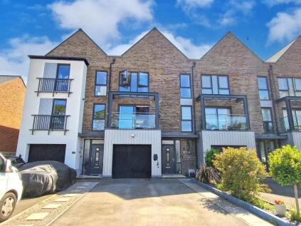 Lindh Road, Upper Heyford, Bicester