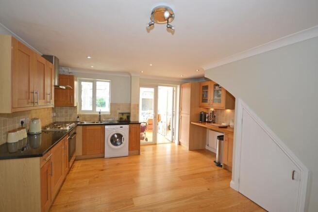 Kitchen/Dining Area