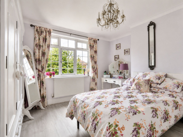 3 bed Semi-Detached for sale Image 12