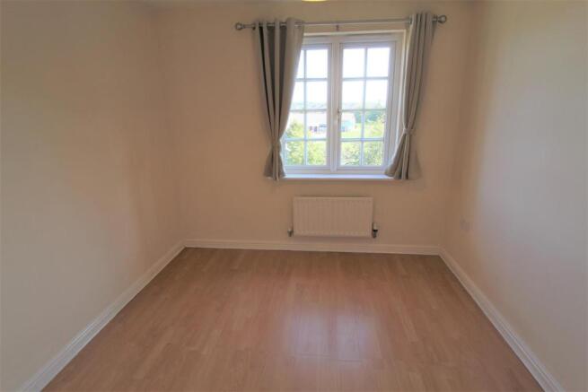 Bedroom 2.JPG