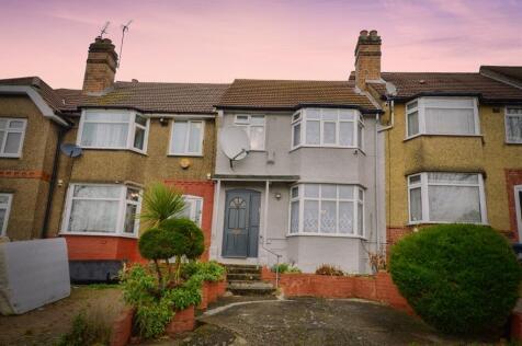 Whitton Avenue East, Greenford