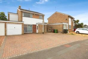 15, Werrington Park Avenue, Werrington, Peterborough PE4 6RG