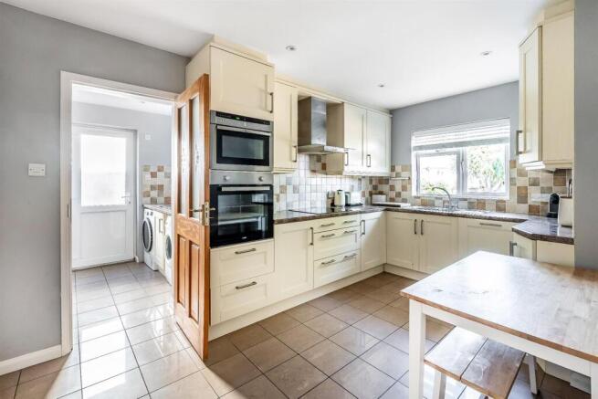 The Lorne, Great Bookham KT23 photo 4