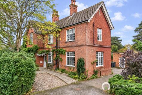 Harleston Road, Weybread, Diss, Suffolk, IP21