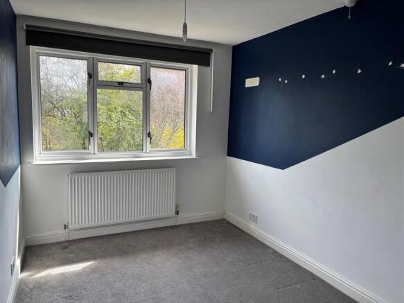 Bedroom 4.jpg