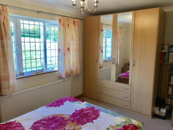 ANOTHER ROOM ASPECT