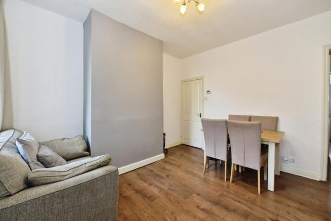 2 bed Terraced for sale Image 5