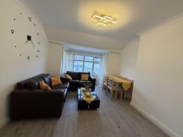 Flat 2, 33, Hamilton Road, Golders Green, London NW11 9EH